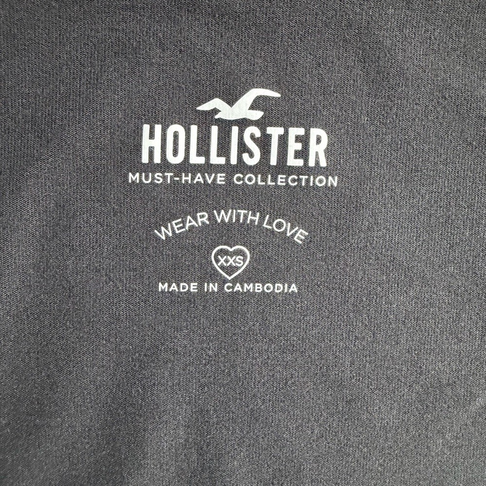 Hollister Gray and Black Square Neck Baby Tees (Lot of 2) - Size XXS - Picture 2 of 8
